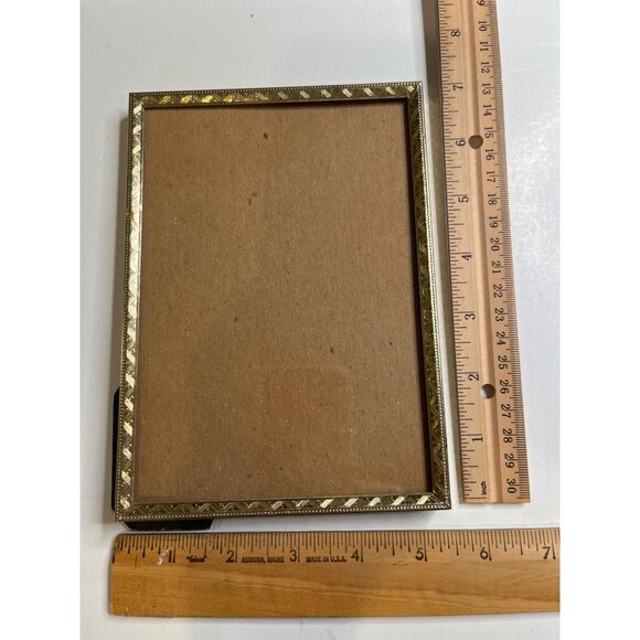 Vintage Gold-Tone Picture Frames 5x7 W/ Glass & 2.5x3.5 Without Glass 94f - Picture 3 of 6